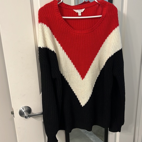 Sweater - Picture 2 of 3